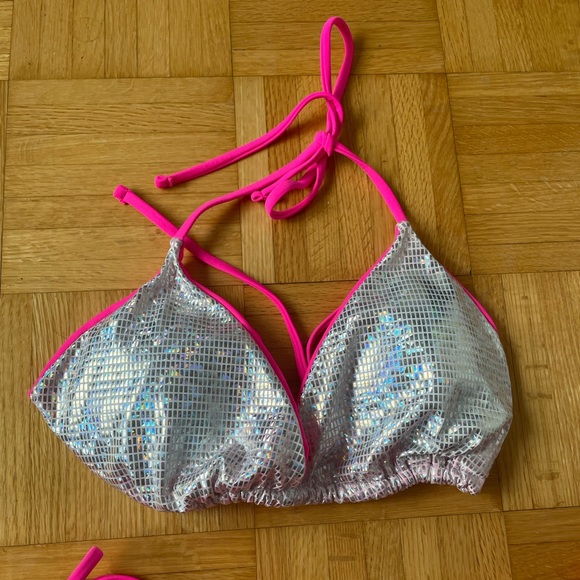 Metallic Contrast Binding Halter Triangle Tie Side Bikini - Picture 7 of 11